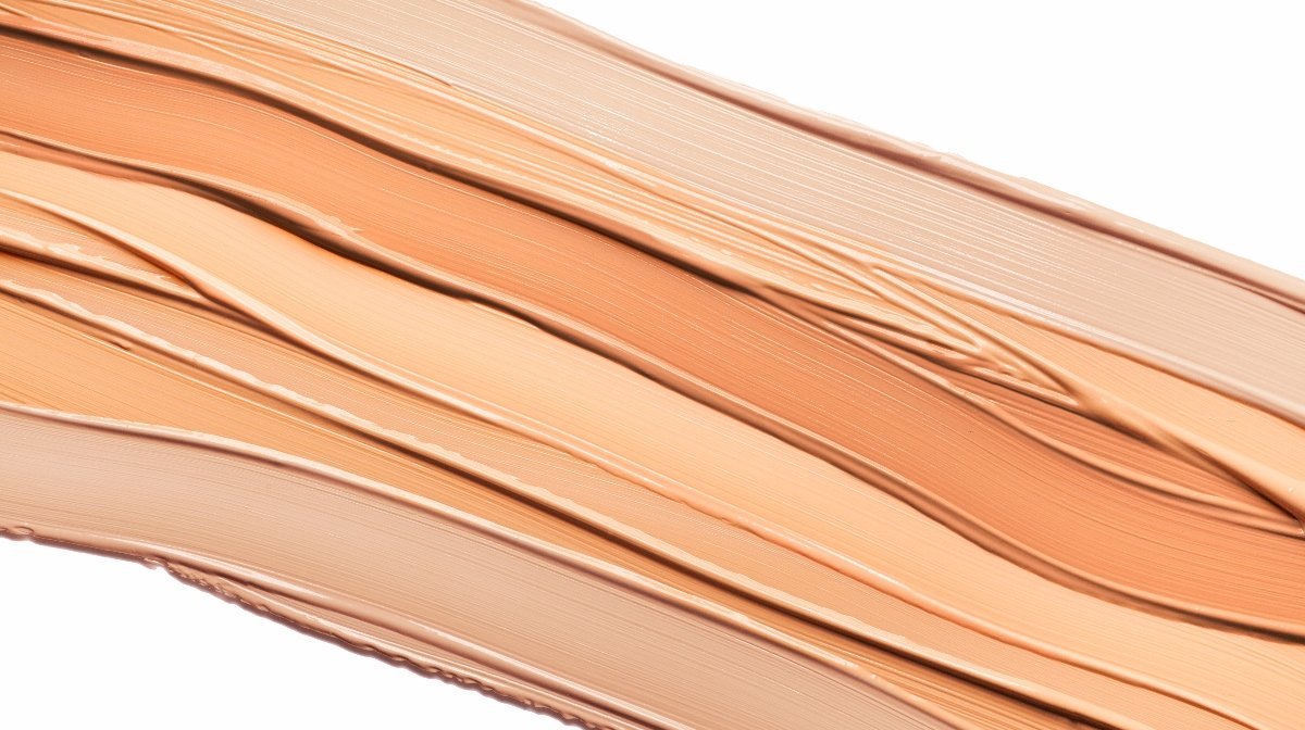 Hidden Corrective Concealer with Smooth &amp; Lightweight Coverage