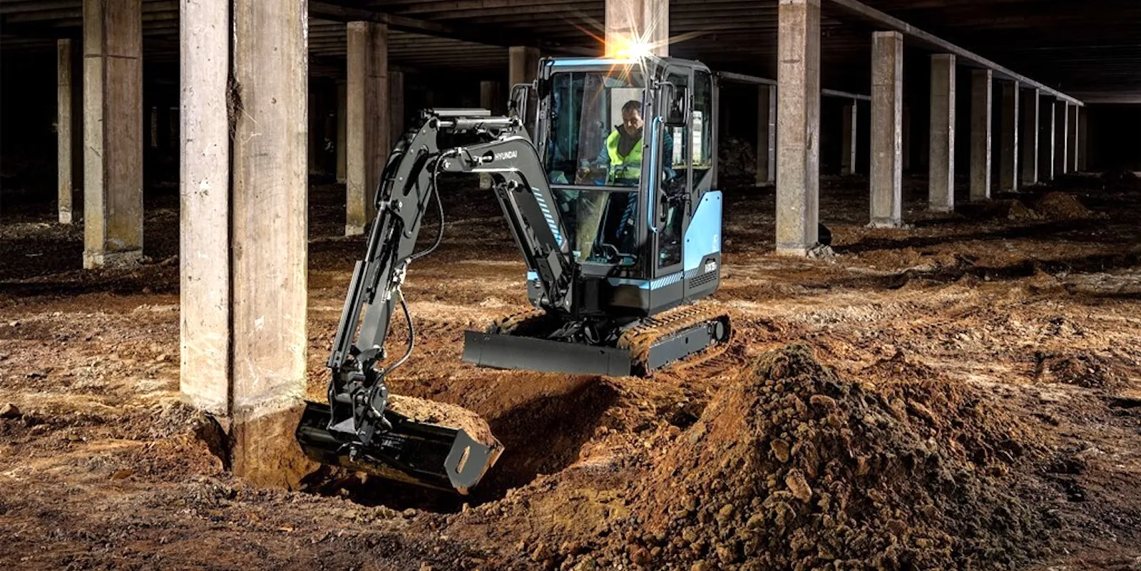 Excavator Rental Services in Flathead Valley | K&amp;M Enterprises